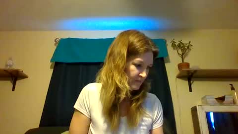 Snapshot of sub4you69brat chatting on January 23, 2025, 9:39 pm sub4you69brat online show from January 23, 2025, 9:39 pm