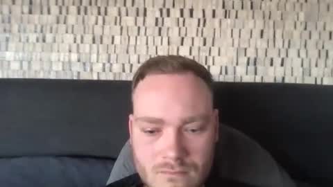 sub_austr online show from March 8, 2025, 4:17 pm