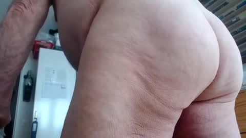 Snapshot of subibuns chatting on July 13, 2026, 7:44 am Marcel online show from July 13, 2026, 7:44 am
