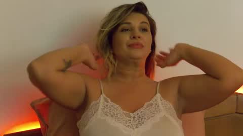 Carla online show from May 14, 2026, 1:45 am