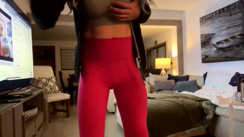 Sissy Isabella online show from February 7, 2026, 8:40 am