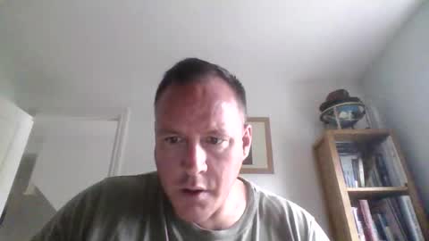 Snapshot of submissivepig4u chatting on June 6, 2026, 1:38 pm The PIG online show from June 6, 2026, 1:38 pm