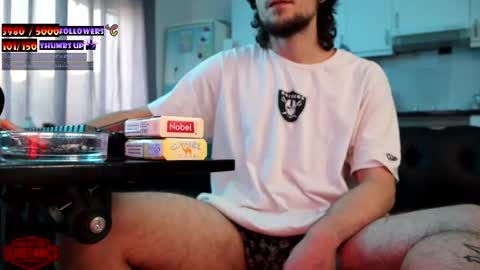 Im Substanc3  online show from November 4, 2025, 4:39 pm