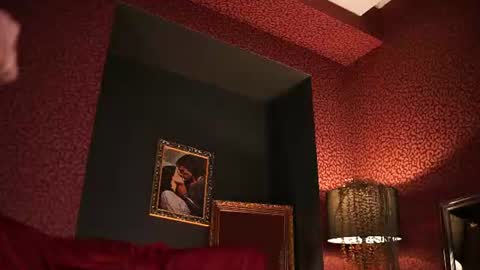 Snapshot of subtleart_ chatting on July 2, 2026, 4:13 pm subtleart_ online show from July 2, 2026, 4:13 pm