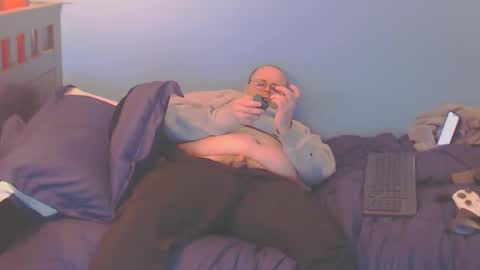 Snapshot of subzero_2689 chatting on December 9, 2024, 3:40 am subzero online show from December 9, 2024, 3:40 am