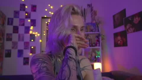 Snapshot of succubus_66 chatting on February 9, 2025, 1:25 pm succubus_66 online show from February 9, 2025, 1:25 pm