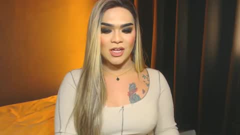 Snapshot of suckablecockoffreya chatting on January 15, 2025, 9:20 pm JADE ELYSE online show from January 15, 2025, 9:20 pm