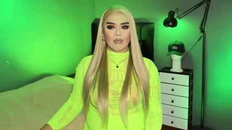 JADE ELYSE online show from May 3, 2026, 4:02 pm
