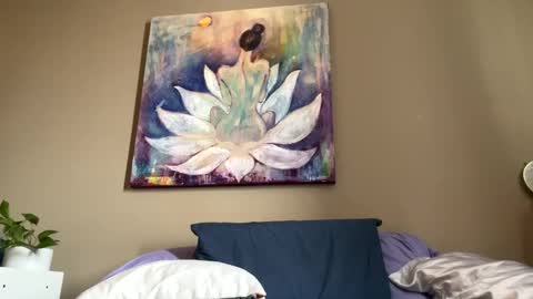 Snapshot of suckmythong410104 chatting on December 19, 2024, 8:23 pm SaraSabeen online show from December 19, 2024, 8:23 pm