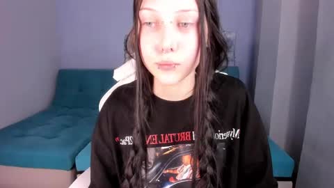 Ariana online show from May 27, 2026, 6:21 am