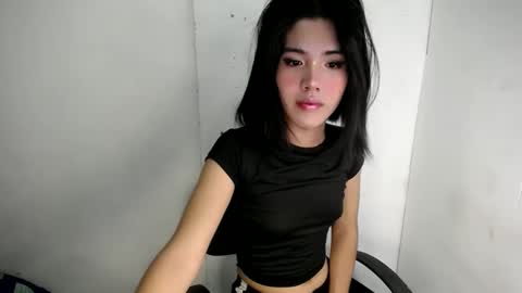 Snapshot of sugarbabydolly chatting on December 14, 2024, 12:44 pm Jo Haira online show from December 14, 2024, 12:44 pm