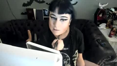 Sugary online show from September 16, 2025, 12:55 am