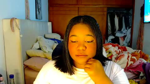 Cami   Back in 2 hours online show from September 10, 2025, 5:07 am