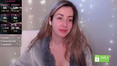 Mia online show from October 23, 2025, 1:54 pm