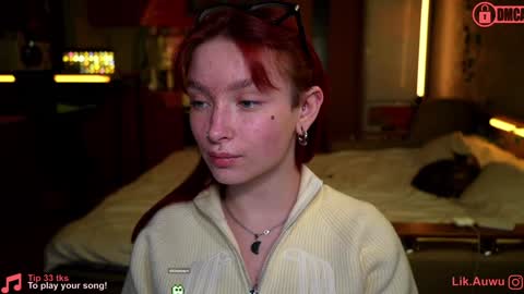 Snapshot of suk_ki chatting on December 12, 2024, 4:04 am Lika ginger  Jessy blond   online show from December 12, 2024, 4:04 am