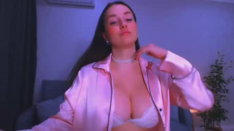 Christina online show from January 10, 2026, 2:52 pm