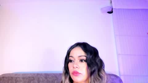 Snapshot of summer_holiday chatting on January 2, 2025, 5:24 am OnlyFans summer holiday online show from January 2, 2025, 5:24 am