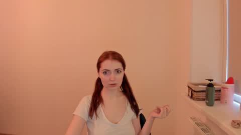 Summer Preston online show from March 10, 2026, 9:25 am