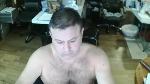 Snapshot of summerfun35 chatting on December 24, 2024, 4:55 am cincyguy online show from December 24, 2024, 4:55 am