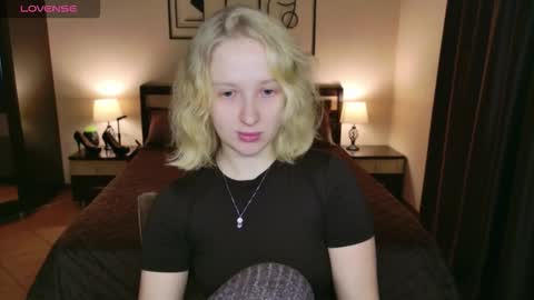 summerjem online show from December 2, 2025, 4:18 am