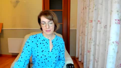 summerliza online show from December 25, 2024, 2:23 pm