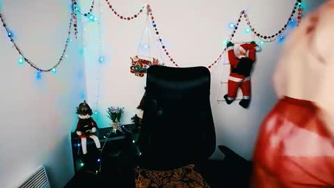 Alexi online show from December 21, 2025, 2:57 pm