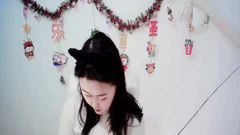 Snapshot of sun_yummy chatting on December 22, 2024, 5:12 am Lucis online show from December 22, 2024, 5:12 am
