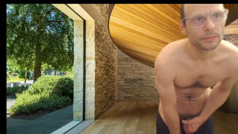 Snapshot of sunbeatshower chatting on January 18, 2025, 9:02 am sunbeatshower online show from January 18, 2025, 9:02 am