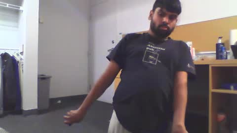 Sundoog online show from March 5, 2025, 3:08 am