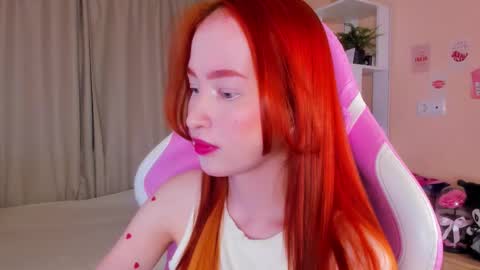 sunflare_ online show from December 18, 2025, 5:19 pm