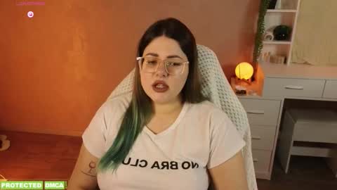 Tina. Im topless model  online show from October 23, 2025, 9:08 am