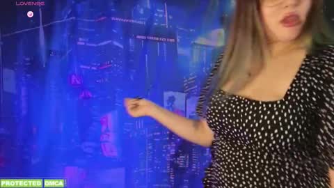 Tina. Im topless model  online show from October 28, 2025, 9:02 am