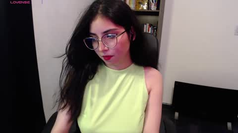  violetta  online show from March 7, 2025, 4:35 am