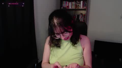  violetta  online show from February 4, 2026, 6:47 pm