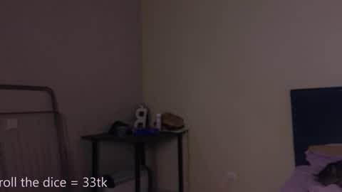 Amy online show from November 20, 2025, 9:14 pm