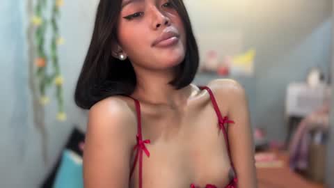 ANGEL-DONT FORGET TO THUMBS UP AND FOLLOW online show from February 3, 2025, 6:28 pm