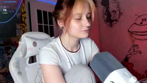 Sunny online show from February 12, 2025, 3:27 pm