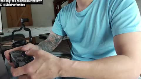 sunny valentine online show from February 26, 2026, 3:55 pm