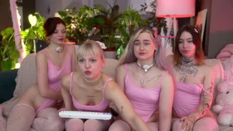 Fia  -  TG -  Mia -  Alice -  online show from March 21, 2026, 3:44 am