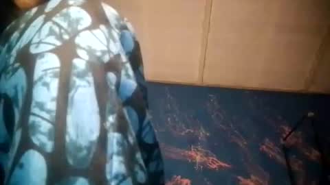 Sunnyblack2 online show from April 6, 2026, 10:00 pm