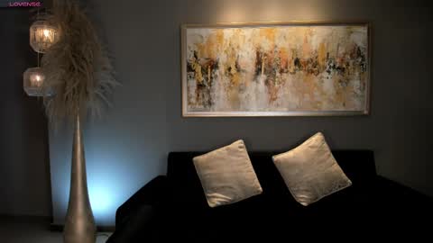 Sunny Rivers online show from February 28, 2025, 6:52 pm