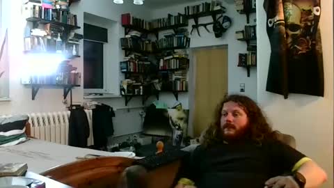 sunr1sa online show from February 6, 2025, 5:40 pm