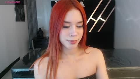 Susana   Mejia online show from April 1, 2026, 1:41 pm