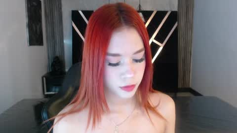 Snapshot of sunrise_ch chatting on June 3, 2026, 12:41 pm Susana Mejia online show from June 3, 2026, 12:41 pm