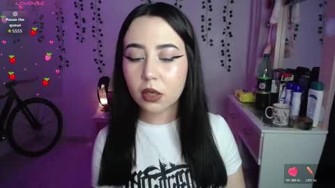 Sunset online show from December 19, 2025, 4:41 am