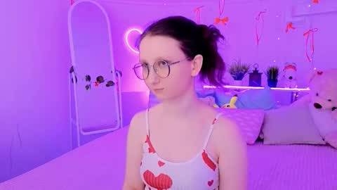 Snapshot of sunshine_blaze chatting on February 6, 2026, 5:34 am Alice online show from February 6, 2026, 5:34 am