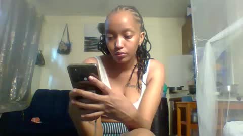 sunshine_n online show from April 25, 2026, 12:19 pm