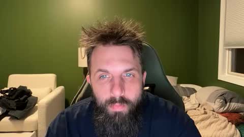 Matt online show from December 19, 2025, 11:01 pm