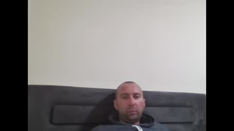 super42835015 online show from March 8, 2025, 7:09 pm