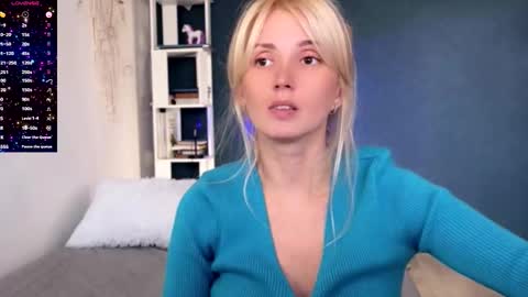 Snapshot of super_peach_stream chatting on September 22, 2025, 2:19 pm ANNApvt open full info in bio online show from September 22, 2025, 2:19 pm